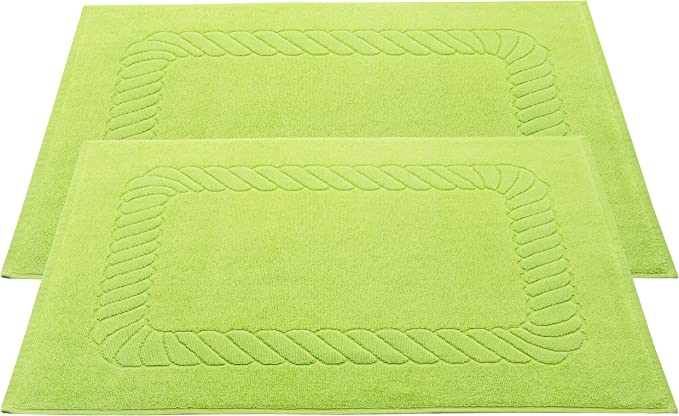 Tapis de bain vert anis