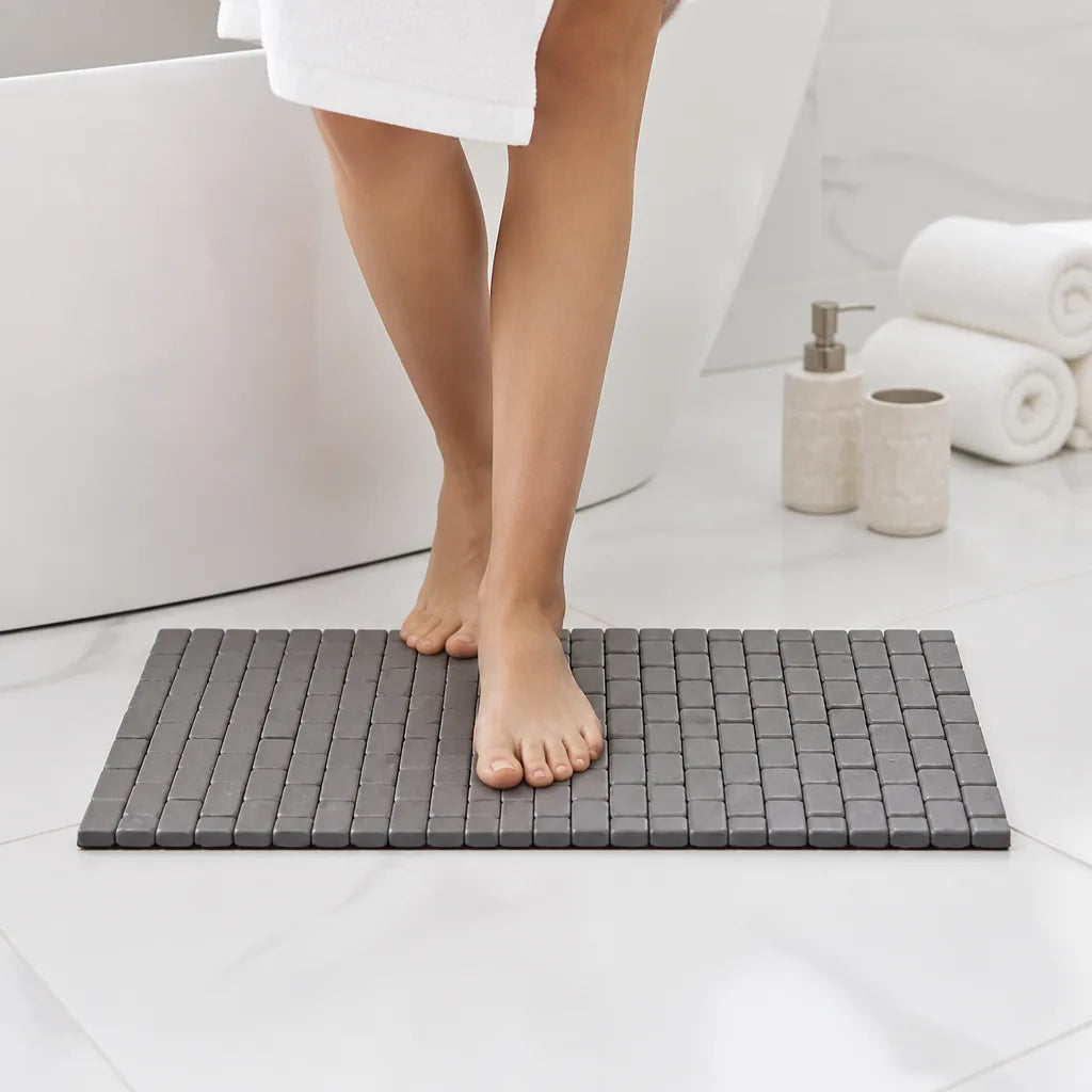 Tapis de bain bambou gris