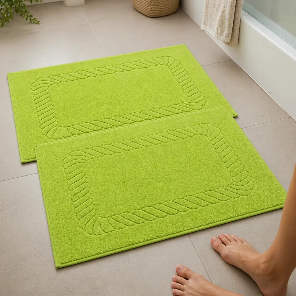 Tapis de bain vert anis
