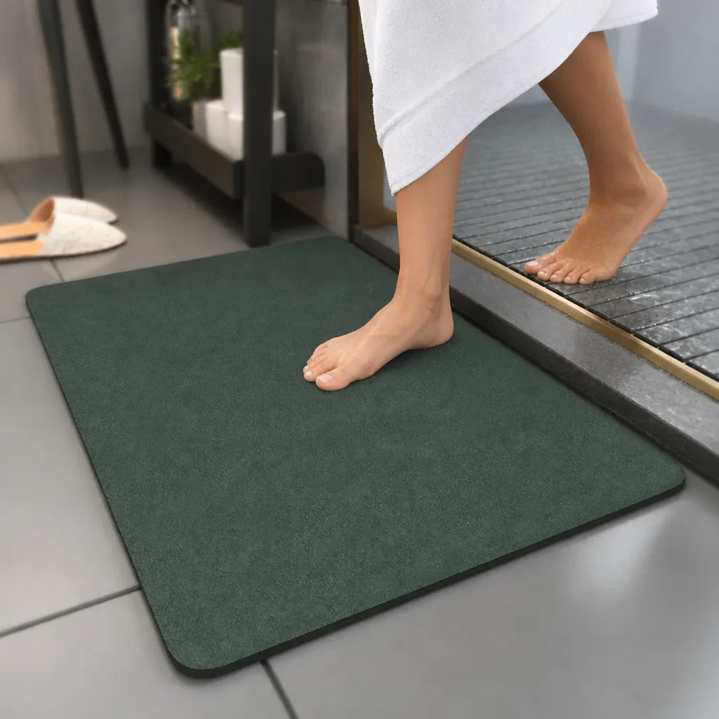 Tapis de bain vert foncé